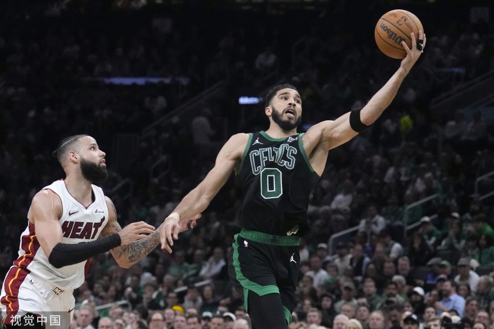 这对于一名 这对于一名