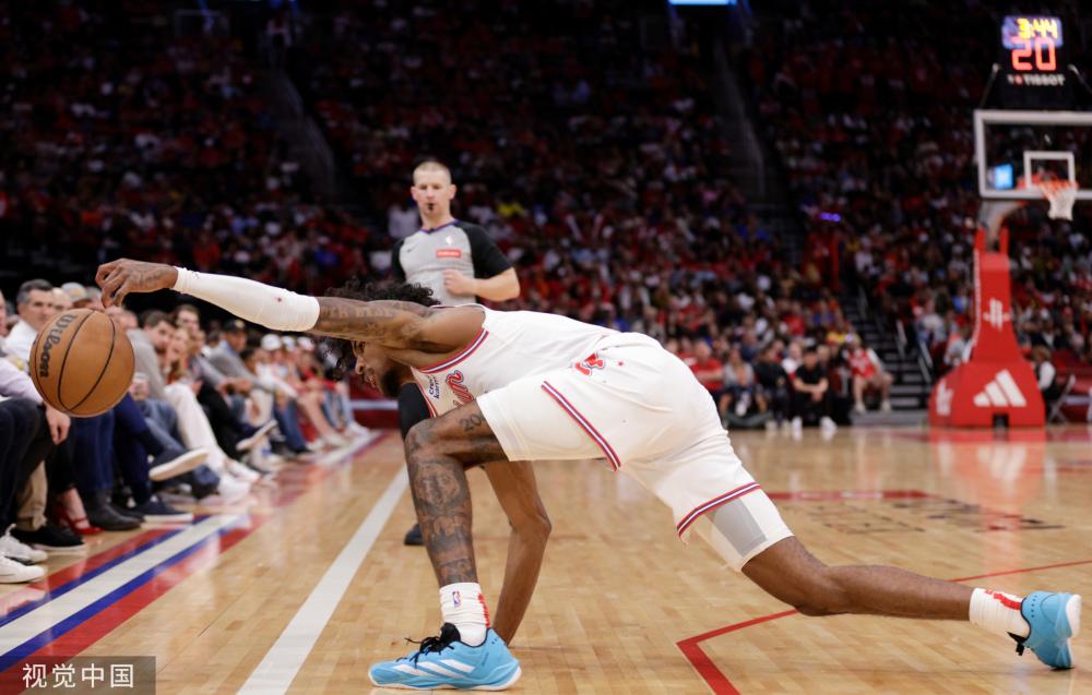 反映出的并 反映出的并