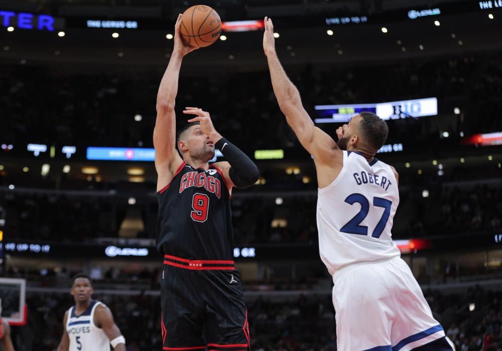 年轻球员提 年轻球员提